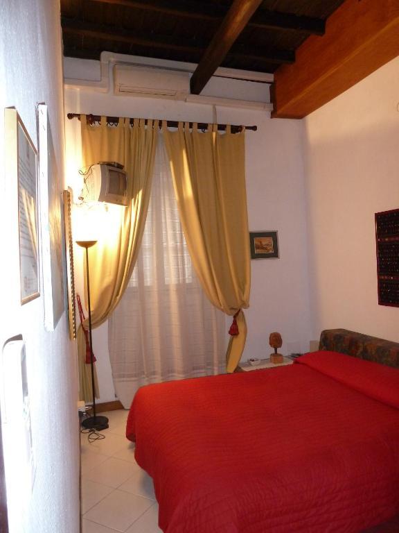 Bb Santa Rosa Bed & Breakfast Viterbo Oda fotoğraf
